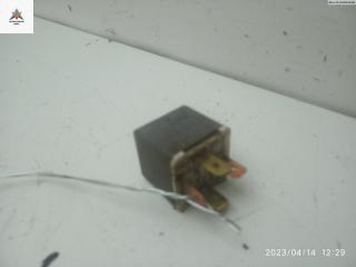 блок управления вентилятором (реле) Volkswagen Transporter T4 1996, 1.9 л., дизель, МКПП, синий, микроавтобус, 141951253B