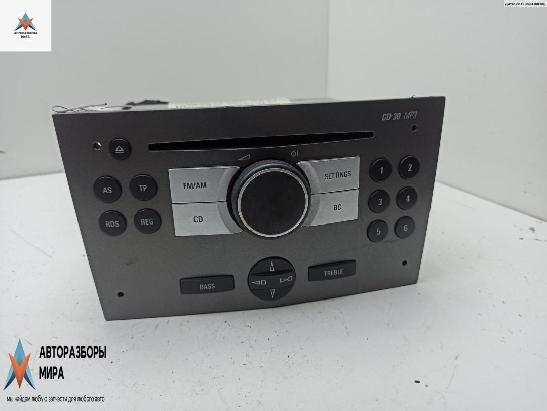 магнитола Opel Zafira 2 поколение (B) 2005, 1.6 л., бензин, МКПП, серый, минивэн, 13154302 - фото №1