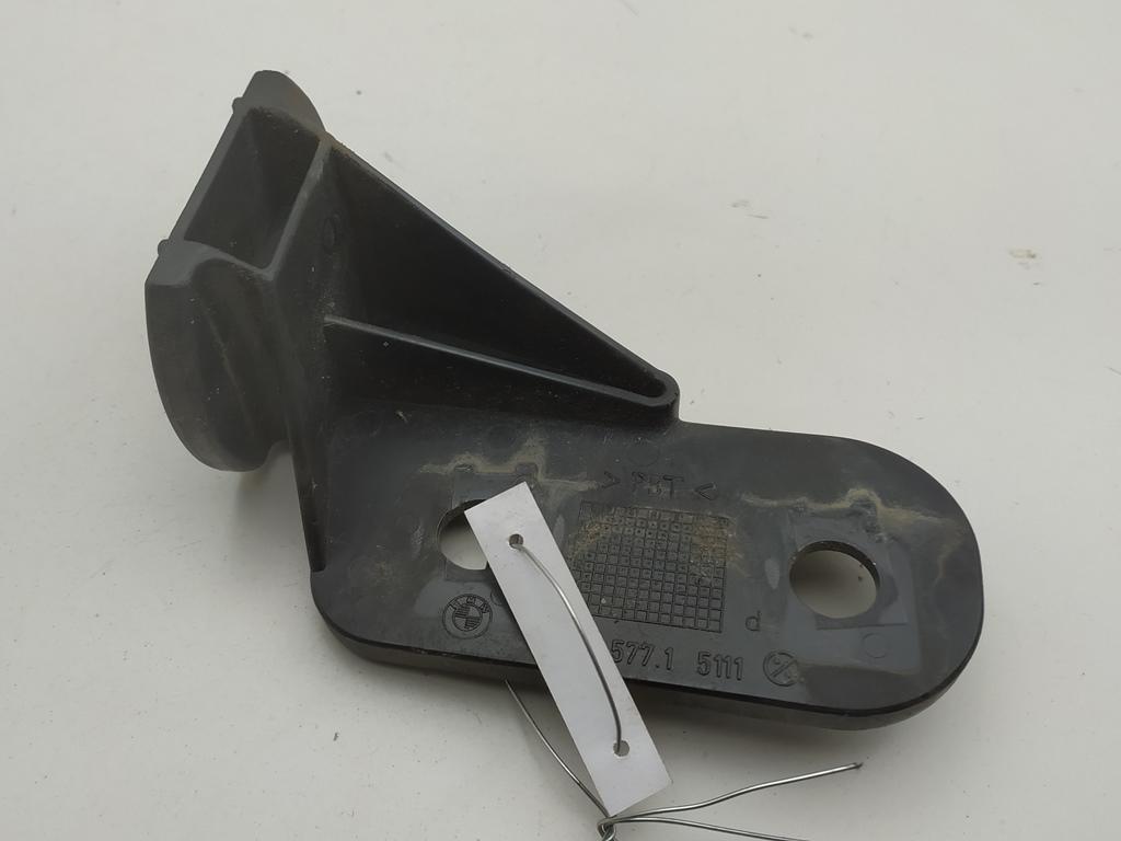 кронштейн переднего бампера BMW 3 E36 1996, 1.8 л., бензин, МКПП, красный, универсал, 8122577