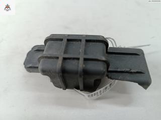 кронштейн радиатора Audi A6 4B/C5 1999, 2.4 л., бензин, АКПП, серый, универсал, 8D0260427