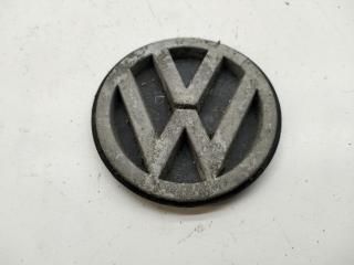 эмблема Volkswagen Golf 3 поколение 1995, 1.6 л., бензин, МКПП, красный, хетчбэк 3 дв., 1H6853630C