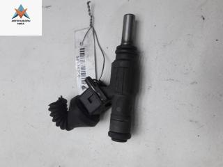 форсунка Volkswagen Passat B5 1999, 1.8 л., бензин, МКПП, чёрный, седан, 06B133551B