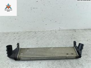 радиатор интеркулера Dacia (Renault) Sandero I 2012, 1.5 л., дизель, МКПП, белый, хетчбэк 5 дв.