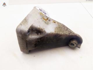 кронштейн двигателя Mercedes-Benz CLK-Класс C209/A209 [рестайлинг] 2007, 1.8 л., бензин, АКПП, чёрный, кабриолет, 2712230804