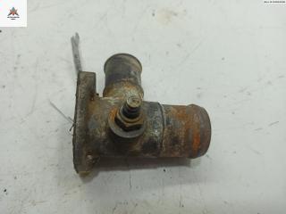 фланец (тройник) системы охлаждения Volkswagen Transporter T2 1987, 1.6 л., дизель, МКПП, синий, микроавтобус, 088121133