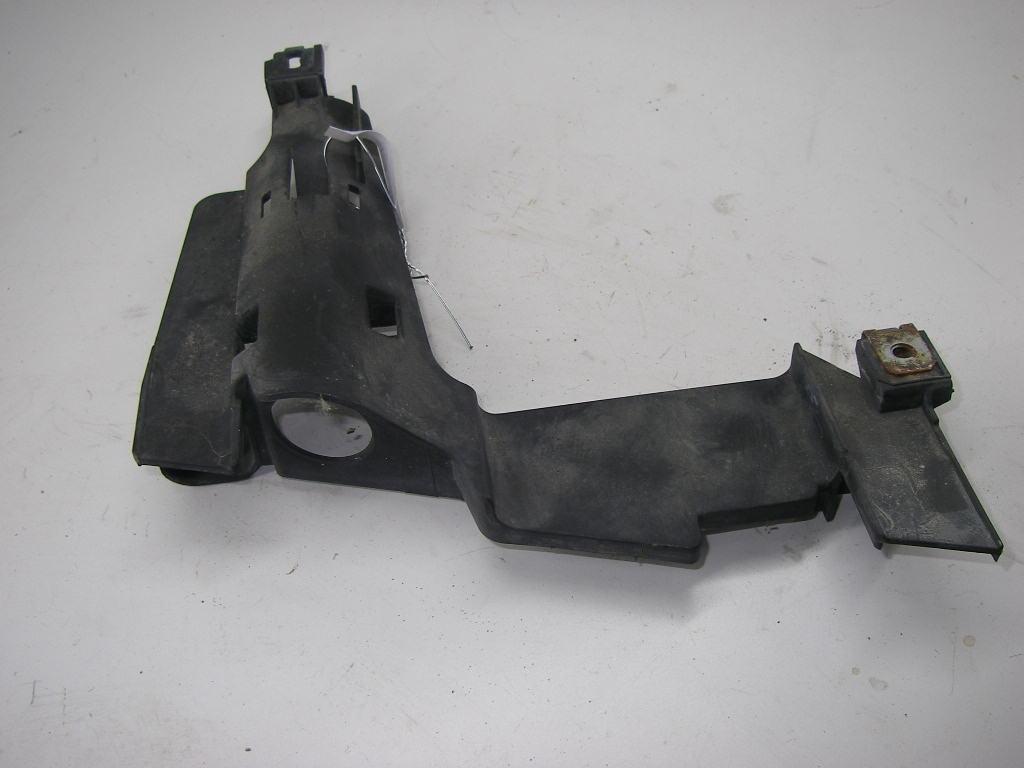 крепление фары правой BMW 3 E46 2003, 1.8 л., бензин, МКПП, синий, седан, 58201
