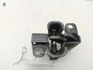 замок капота Mercedes-Benz C-Класс W203/S203/CL203 2001, 2.0 л., бензин, МКПП, чёрный, универсал, 2038800060