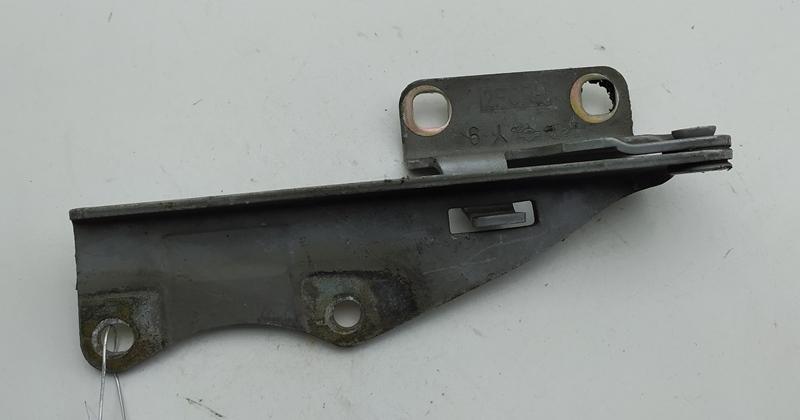 петля капота правая Nissan Primera P11 2000, серый, универсал