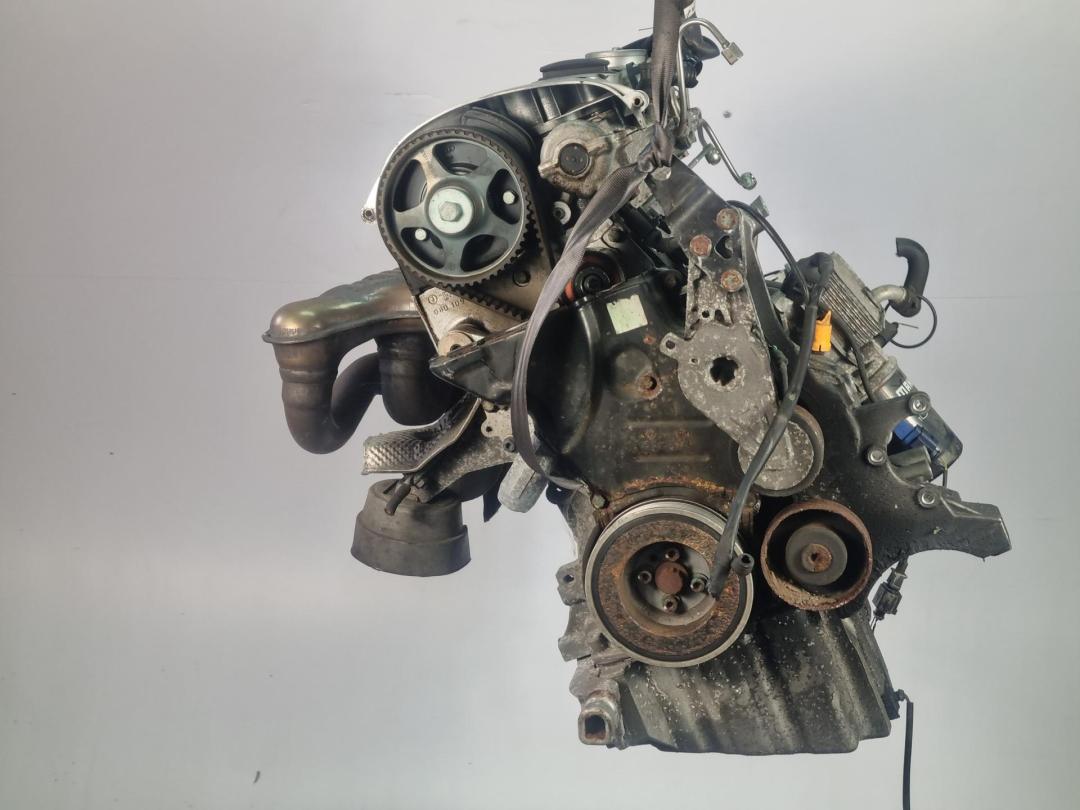 двигатель Audi A4 B6 2002, 2.0 л., бензин, МКПП, AWA