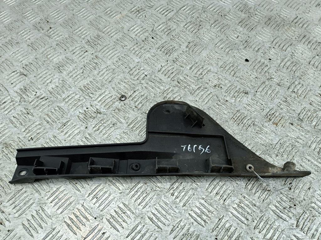 кронштейн заднего бампера SEAT Alhambra 2004, 1.9 л., дизель, МКПП, чёрный, минивэн