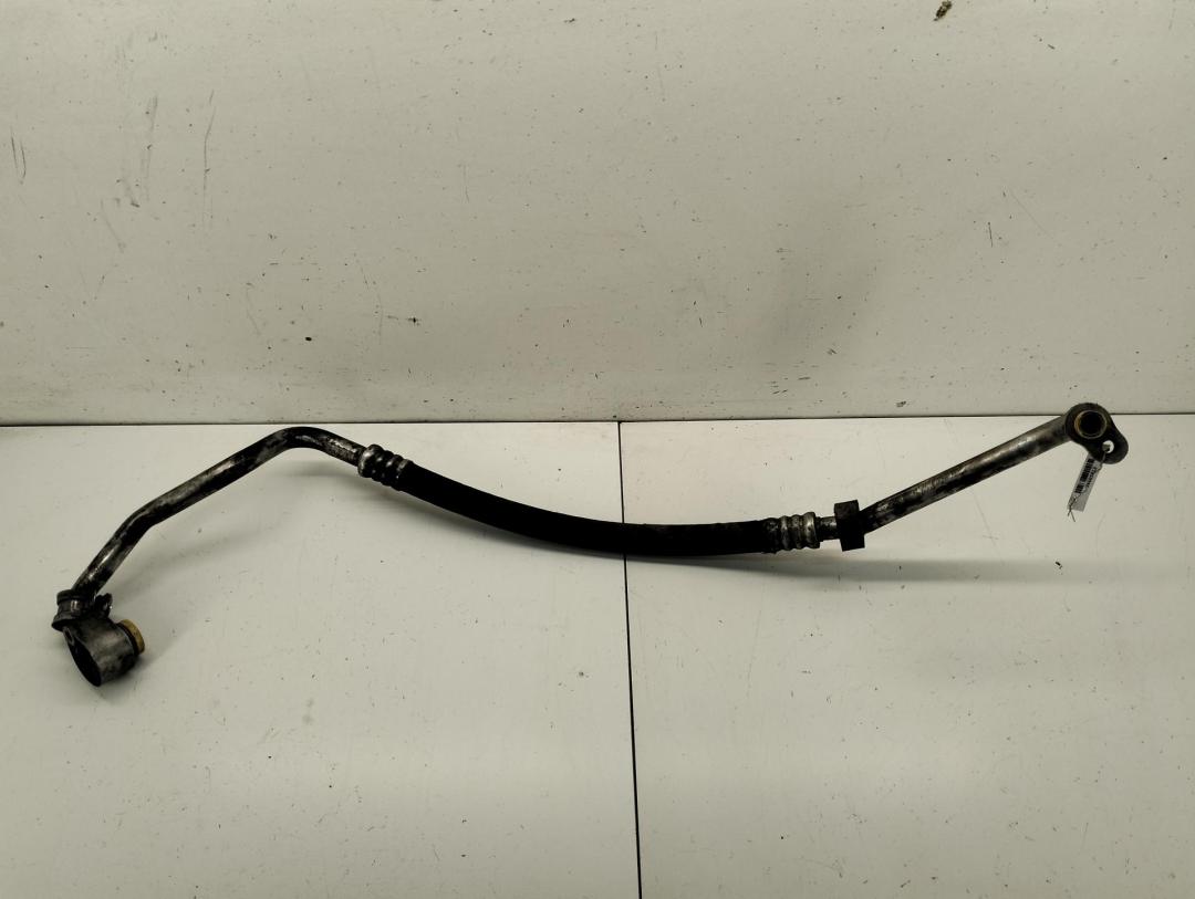 трубка кондиционера Volkswagen Touareg 1 поколение 2006, 3.0 л., дизель, АКПП, чёрный, внедорожник 5 дв., 7L6820721AB - фото №1