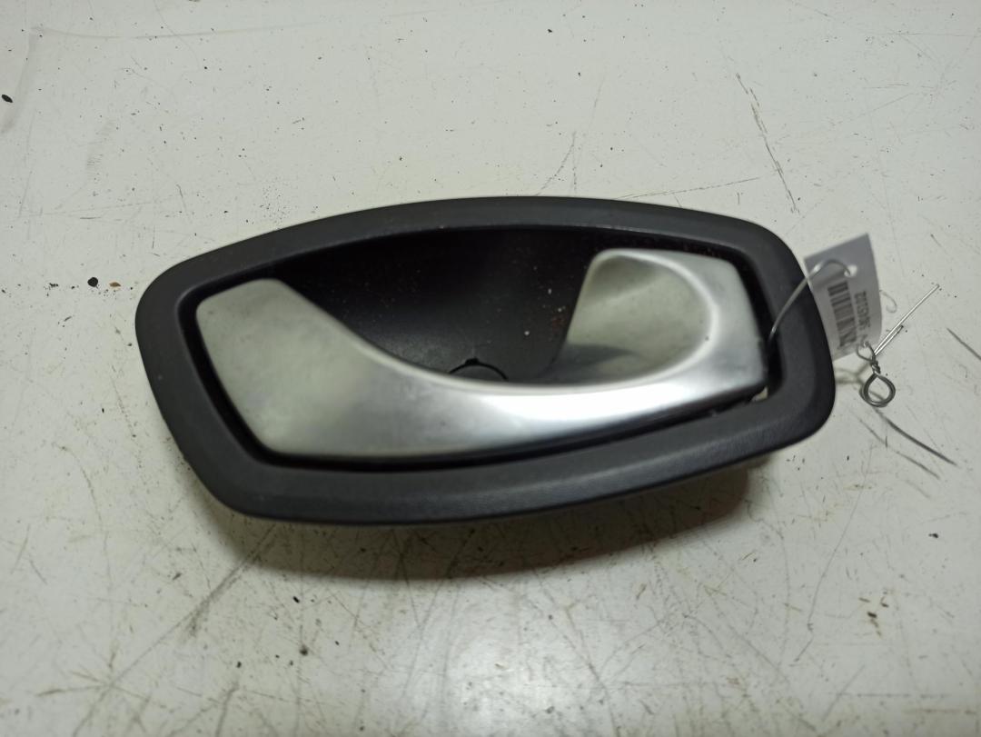ручка внутренняя передняя правая Renault Scenic 3 поколение 2011, 1.6 л., бензин, МКПП, чёрный, минивэн, 826720001R - фото №1