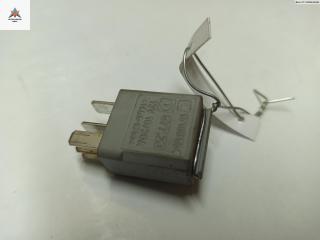 реле (прочие) Opel Astra H/Family [рестайлинг] 2005, 1.8 л., бензин, АКПП, серый, хетчбэк 5 дв., 13100504