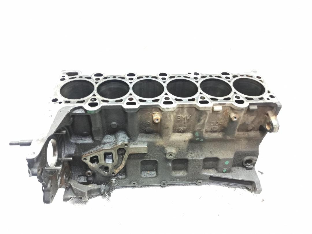 блок цилиндров Land Rover Range Rover 2002, 3.0 л., дизель, АКПП, 2246643