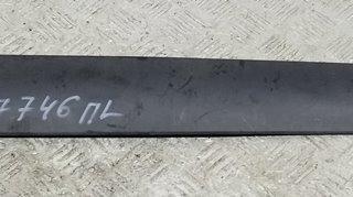 молдинг двери передней левой Renault Scenic 1 поколение 1998, 2.0 л., бензин, АКПП, синий, минивэн