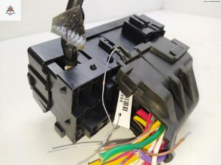 короб предохранителей Honda HR-V 2 поколение 2016, 1.5 л., бензин, АКПП, серый, внедорожник 5 дв.