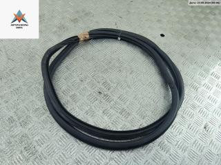 уплотнитель двери Volkswagen Golf 6 поколение 2010, 1.4 л., бензин, МКПП, чёрный, хетчбэк 5 дв., 5K6867913