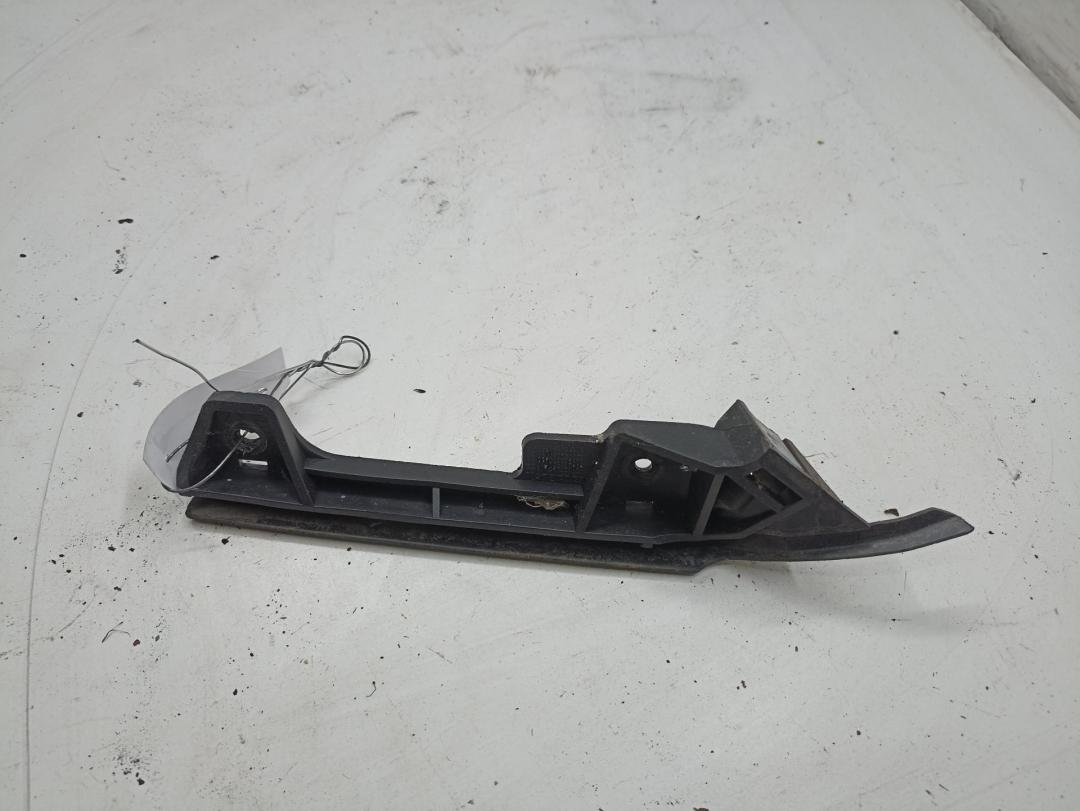 кронштейн переднего бампера Opel Astra G 2002, 1.6 л., бензин, МКПП, серый, хетчбэк 5 дв., 90558500
