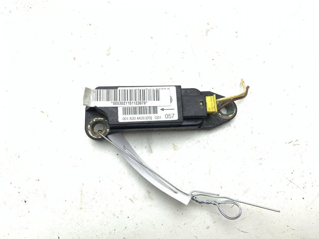 датчик AirBag Mercedes-Benz C W203 2002, 2.7 л., дизель, АКПП, чёрный, универсал, 0018204426