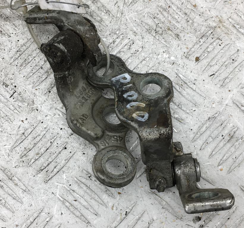 петля двери Ford Focus I 2004, серый, универсал, XS4AA22800