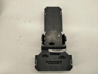 панель заднего левого фонаря Volkswagen Passat B5 1997, 1.6 л., бензин, МКПП, красный, универсал, 3B9945257