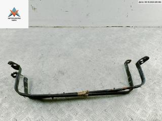 крепление бака топливного Ford Focus 2 поколение 2005, 1.4 л., бензин, МКПП, синий, хетчбэк 3 дв.