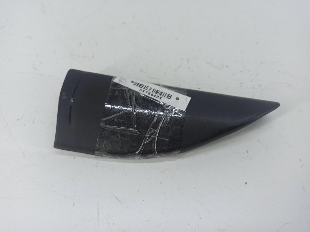 накладка декоративная Audi 80 B3 1991, 1.8 л., бензин, МКПП, белый, седан, 893857510