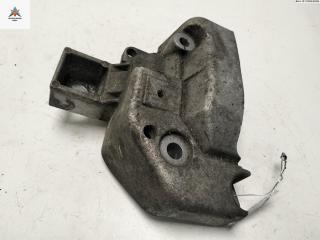 кронштейн двигателя Renault Scenic 1 поколение [рестайлинг] 2003, 1.6 л., бензин, МКПП, серый, минивэн, 8200196206