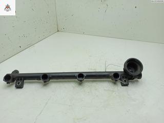 топливная рампа Renault Scenic 1 поколение [рестайлинг] 2001, 1.6 л., бензин, МКПП, красный, минивэн, 7700112519