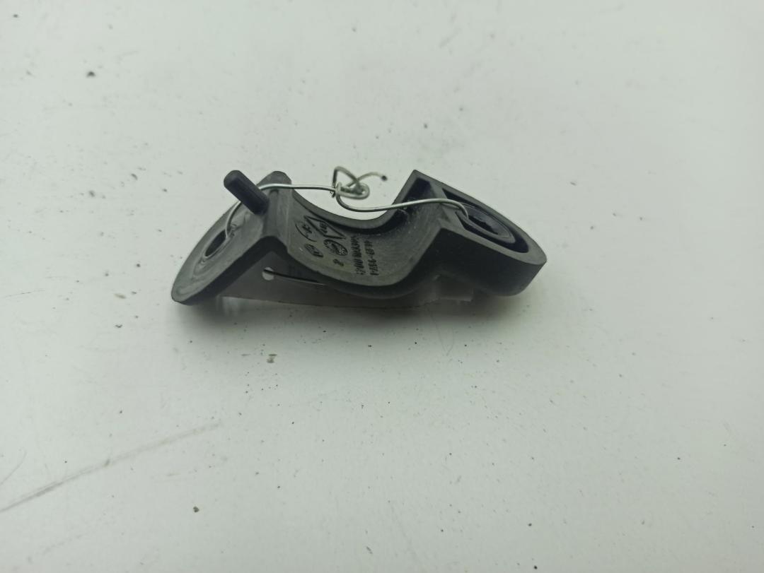 прочая запчасть Renault Kangoo 1 поколение 2001, 1.2 л., бензин, МКПП, зелёный, фургон, 8200103305 - фото №1