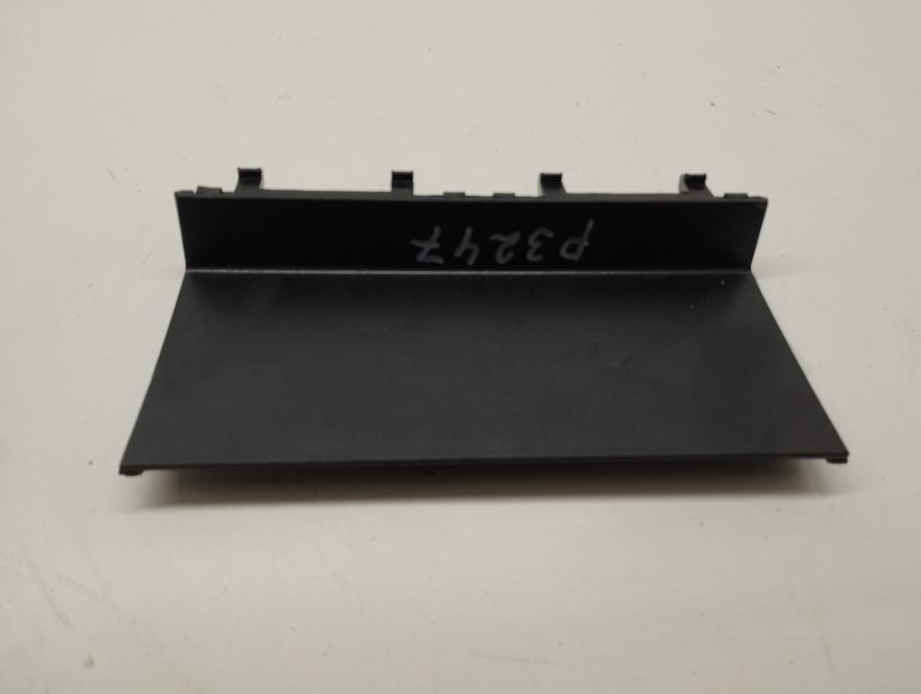 накладка декоративная Audi A4 B6 2004, 2.0 л., бензин, МКПП, серый, универсал, 8E0863263 - фото №1