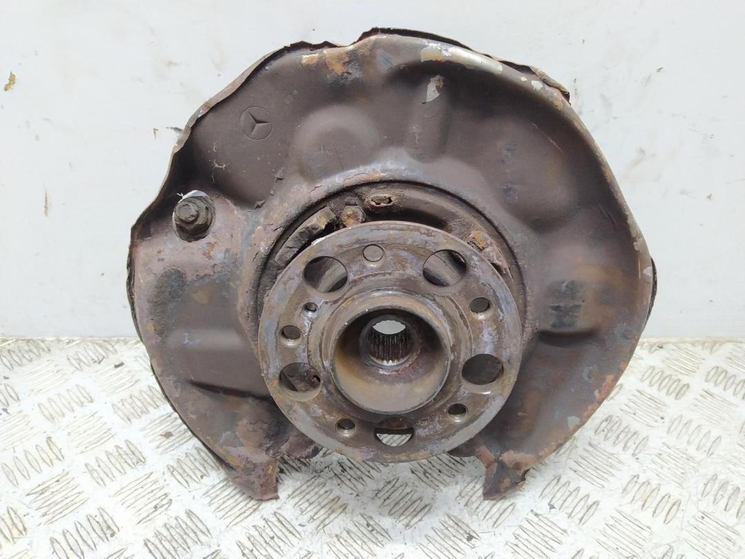 ступица задняя левая Mercedes-Benz C W203 2001, 2.0 л., бензин, МКПП, синий, универсал
