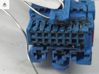 разъем (фишка) проводки Audi A6 4B/C5 1999, 1.8 л., бензин, МКПП, серый, седан, 1J0937713