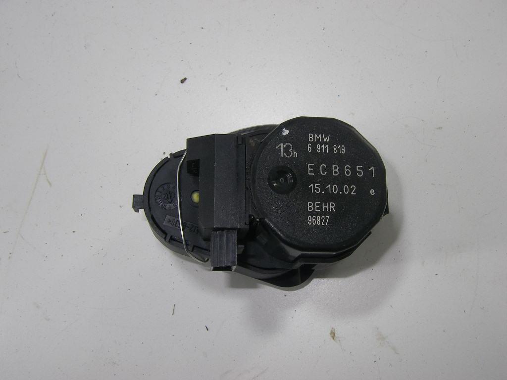 моторчик заслонки печки BMW 7 E65/E66 2002, 4.4 л., бензин, АКПП, чёрный, седан, 6911819