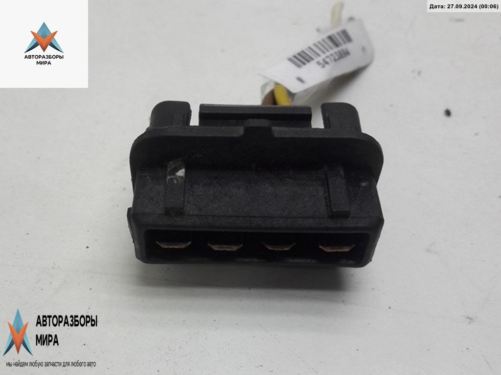 разъем (фишка) проводки Volkswagen Golf 3 поколение 1992, 1.8 л., бензин, МКПП, красный, хетчбэк 3 дв. - фото №1