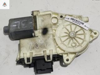 моторчик стеклоподъемника задний левый Citroen C4 1 поколение 2004, 1.6 л., МКПП, хетчбэк 5 дв., 0130822239