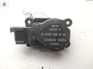 моторчик заслонки печки Mercedes-Benz E-Класс W211/S211 2004, 3.2 л., дизель, АКПП, жёлтый, универсал, 2038201642