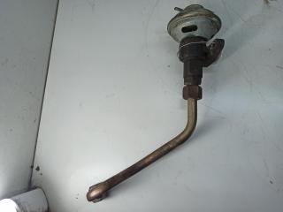 клапан EGR Audi 100 C4 1992, 2.8 л., бензин, МКПП, жёлтый, седан, 054131501