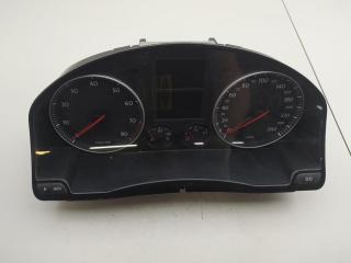 приборная панель Volkswagen Golf 5 поколение 2005, 1.6 л., бензин, МКПП, чёрный, хетчбэк 5 дв., 1K0920862J