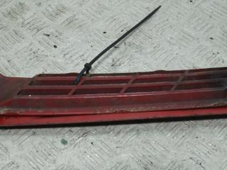 молдинг (накладка кузовная) Mercedes-Benz C-Класс W201 [рестайлинг] 1990, 1.8 л., бензин, АКПП, красный, седан