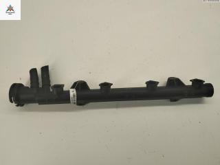 топливная рампа Volkswagen Golf 3 поколение 1996, 1.4 л., бензин, МКПП, зелёный, хетчбэк 5 дв., 030133319G