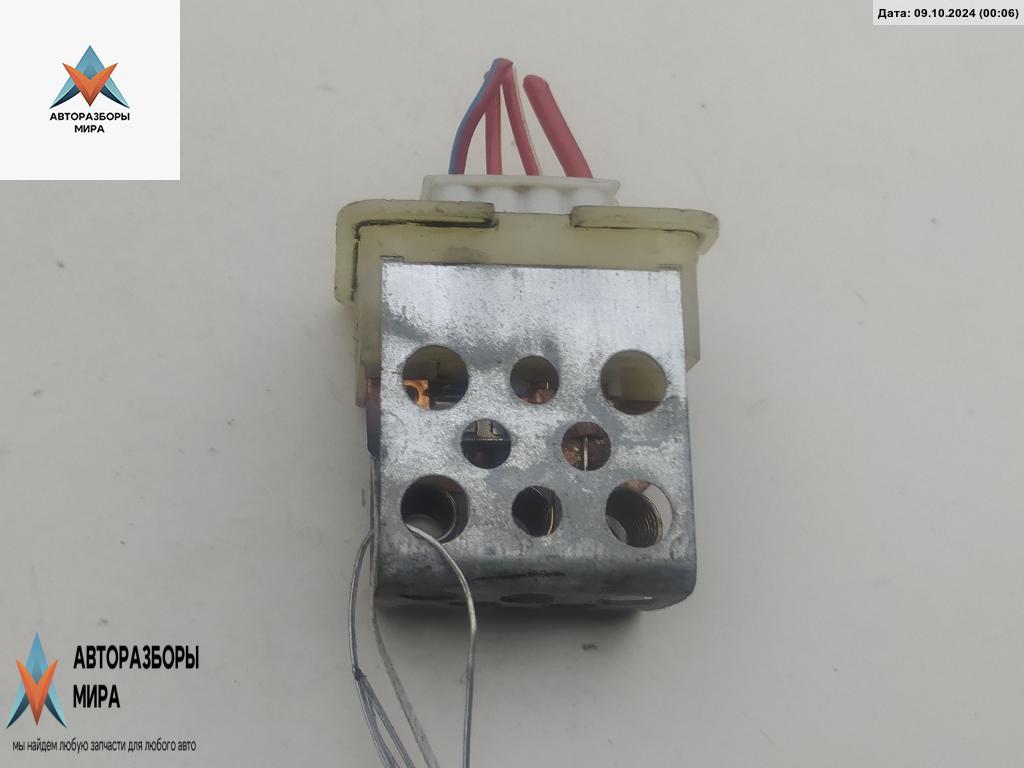 сопротивление печки Mercedes-Benz A-Класс W168 1999, 1.6 л., бензин, МКПП, серый, хетчбэк 5 дв. - фото №1