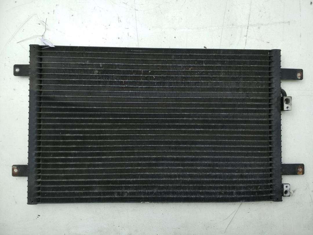 радиатор кондиционера Ford Galaxy 1998, 2.0 л., бензин, МКПП, зелёный, минивэн