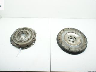 маховик Ford Focus 1 поколение [рестайлинг] 2002, 1.4 л., бензин, МКПП, серый, хетчбэк 3 дв., 98MM6375AD