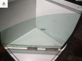 стекло двери передней левой Opel Omega B 1997, 2.0 л., бензин, МКПП, серый, седан