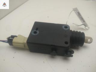 активатор замка багажника Toyota Avensis 1 поколение (T220) 1998, 1.8 л., бензин, МКПП, синий, седан, 6915005010