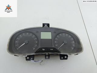 приборная панель Skoda Fabia 2 поколение (5J) [рестайлинг] 2010, 1.6 л., дизель, МКПП, красный, универсал, 5J0920800J