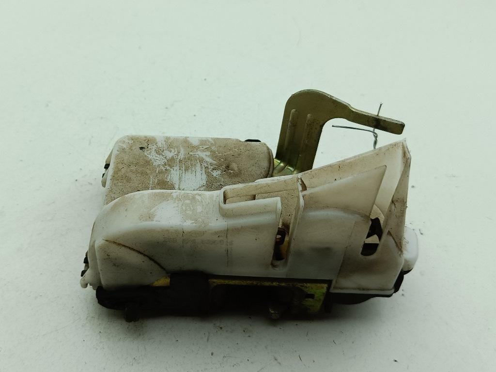 замок двери задней правой Volkswagen Polo 1997, 1.4 л., бензин, МКПП, синий, седан, 6K4839016