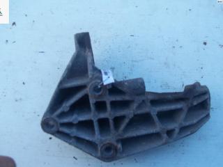 кронштейн двигателя Opel Astra F [рестайлинг] 1996, 1.6 л., бензин, МКПП, зелёный, универсал, 90447866