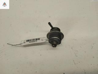 регулятор давления топлива Volkswagen Golf 4 поколение 1999, 1.6 л., бензин, МКПП, чёрный, хетчбэк 3 дв., 037133035H